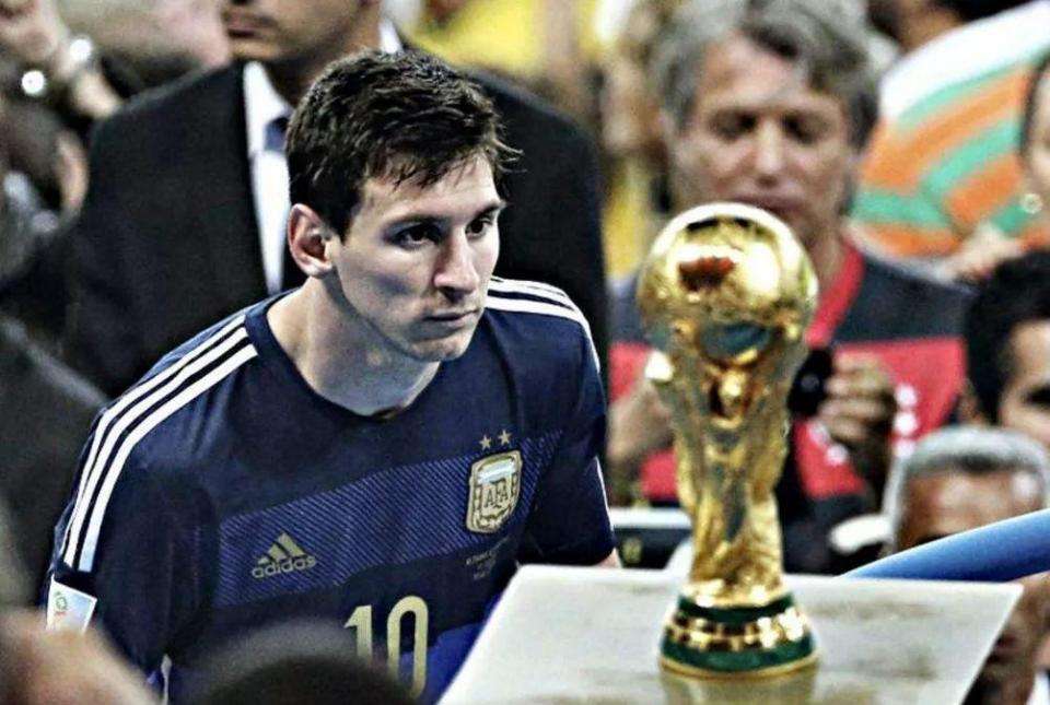 他以敏锐的 他以敏锐的