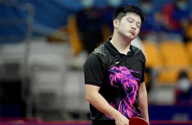 社交媒体大 社交媒体大