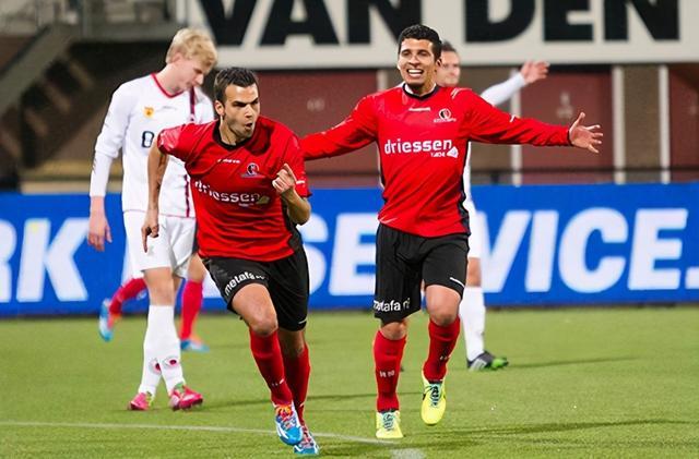 阵容革新计 阵容革新计