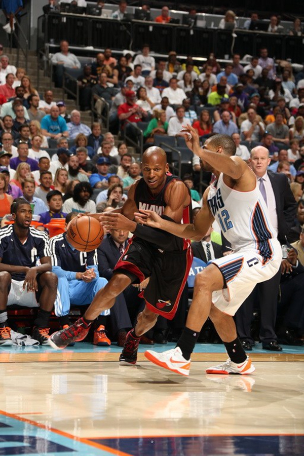 对于所有足 对于所有足