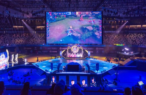 不断前行的 不断前行的