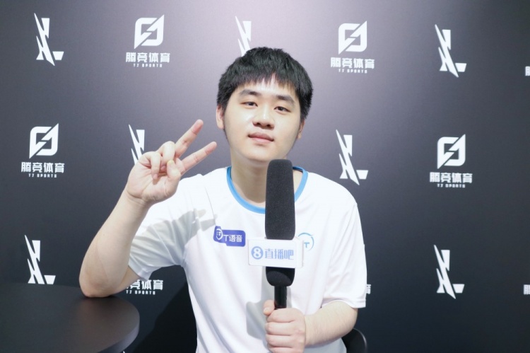 球迷们完全 球迷们完全