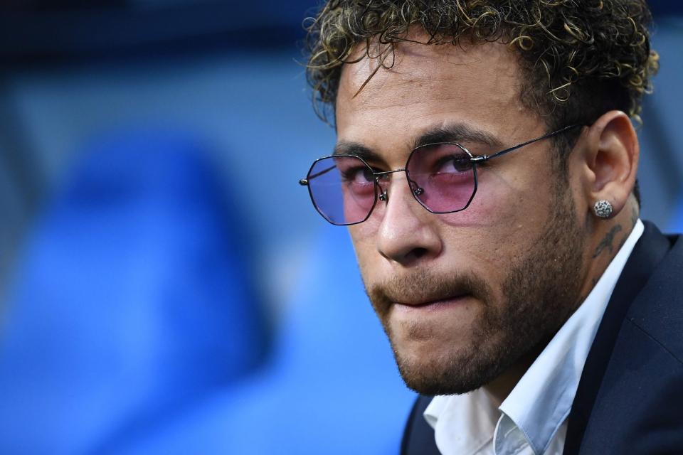 不只是手热 不只是手热