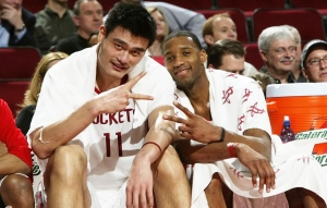 背身同时抬 背身同时抬